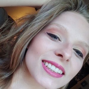 Meet your Posher, Kaylee